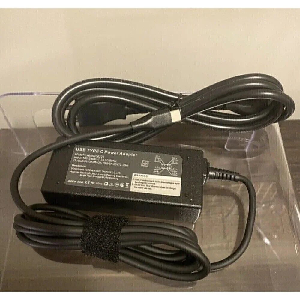 New In Box: USB Type-C Professional Laptop Charger QBOH65 for Dell or Mac Laptop